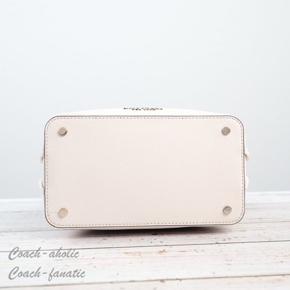 NWT Kate Spade Darcy Pineapple Embroidered Bucket Bag Crossbody & Wallet *SET* - Picture 9 of 16